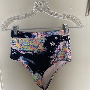 I Heart Raves shorts